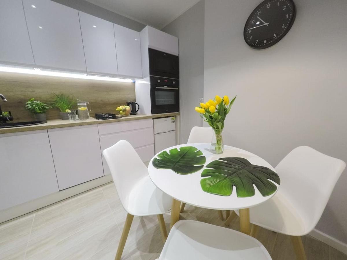 Rynek 20/21 -Cosy New Apartment On The Market Square - 4 Bedrooms - 8 People Wrocław Eksteriør billede